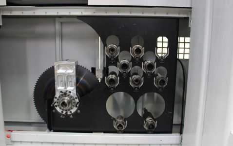 Automatic tool rack